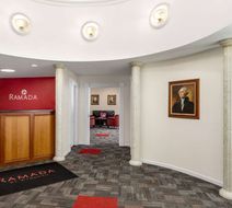 Ramada Richland Center Lobby