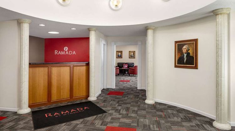 Ramada Richland Center Lobby
