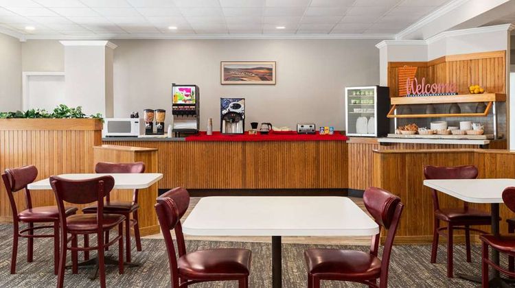 Ramada Richland Center Restaurant