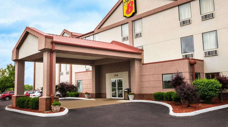Super 8 Pevely Exterior. Images powered by <a href="https://iceportal.shijigroup.com" target="_blank" rel="noopener">Ice Portal</a>.