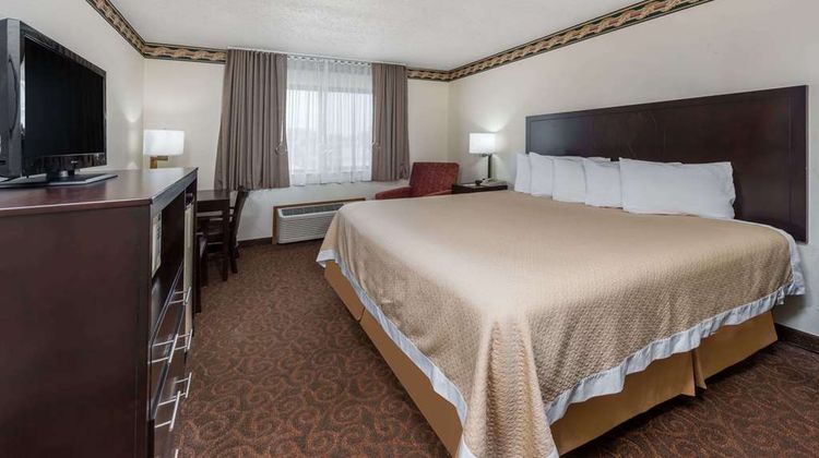 Days Inn Mexico Room