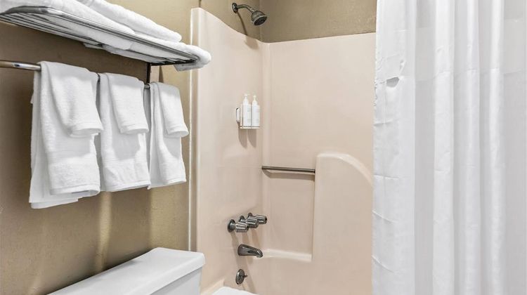 Super 8 Columbia/Ft. Jackson Room