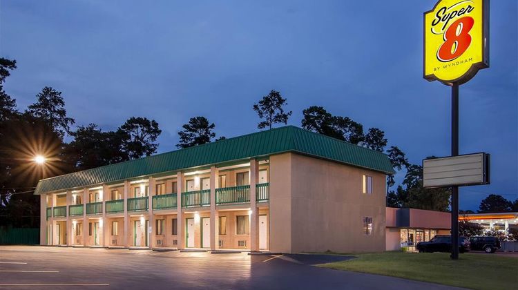 Super 8 Columbia/Ft. Jackson Exterior