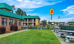 Super 8 Columbia/Ft. Jackson