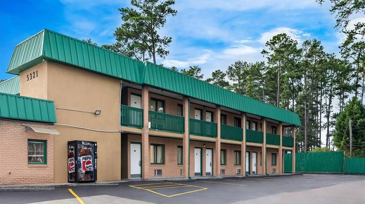 Super 8 Columbia/Ft. Jackson Exterior