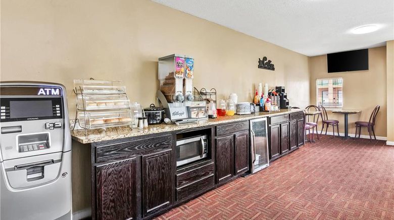 <b>Super 8 Columbia/Ft. Jackson Other</b>. Images powered by <a href="https://iceportal.shijigroup.com/" title="IcePortal" target="_blank">IcePortal</a>.
