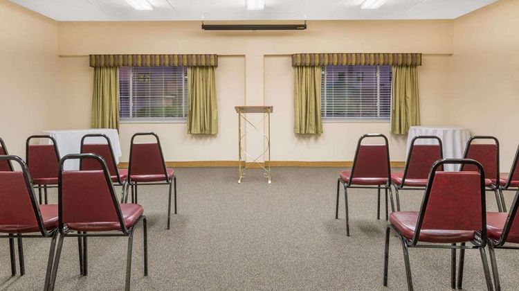 Ramada Paintsville Hotel & Conf Ctr Meeting