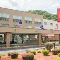 Ramada Paintsville Hotel & Conf Ctr