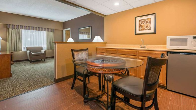 <b>Ramada Paintsville Hotel & Conf Ctr Suite</b>. Images powered by <a href="https://iceportal.shijigroup.com/" title="IcePortal" target="_blank">IcePortal</a>.
