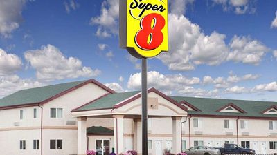 Super 8 Kindersley