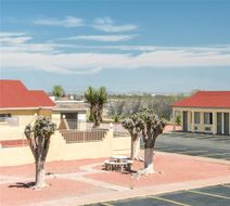 Days Inn Van Horn TX Exterior