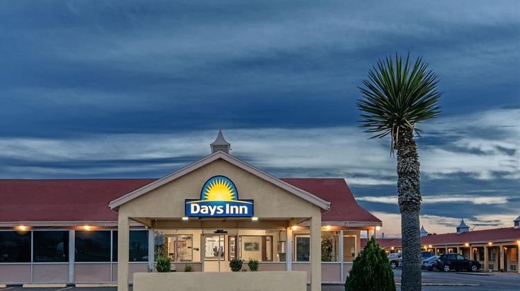 Days Inn Van Horn TX Exterior