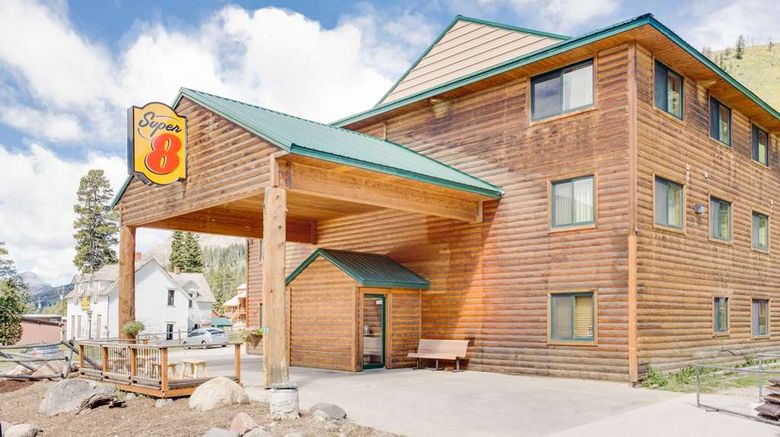 Super 8 Cooke City Yellowstone Park Area Exterior. Images powered by <a href="https://iceportal.shijigroup.com" target="_blank" rel="noopener">Ice Portal</a>.
