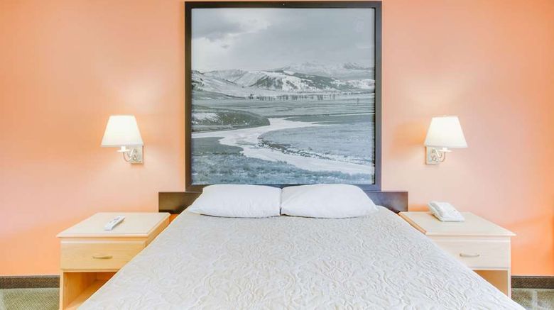 <b>Super 8 Cooke City Yellowstone Park Area Room</b>. Images powered by <a href="https://iceportal.shijigroup.com/" title="IcePortal" target="_blank">IcePortal</a>.