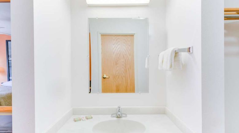 <b>Super 8 Cooke City Yellowstone Park Area Room</b>. Images powered by <a href="https://iceportal.shijigroup.com/" title="IcePortal" target="_blank">IcePortal</a>.