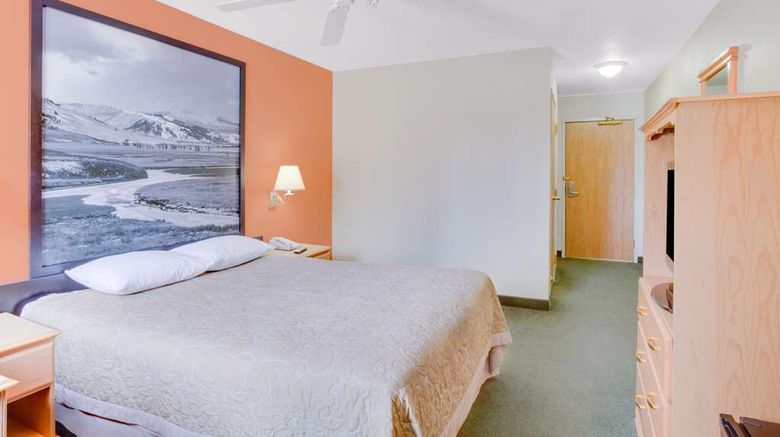 <b>Super 8 Cooke City Yellowstone Park Area Room</b>. Images powered by <a href="https://iceportal.shijigroup.com/" title="IcePortal" target="_blank">IcePortal</a>.