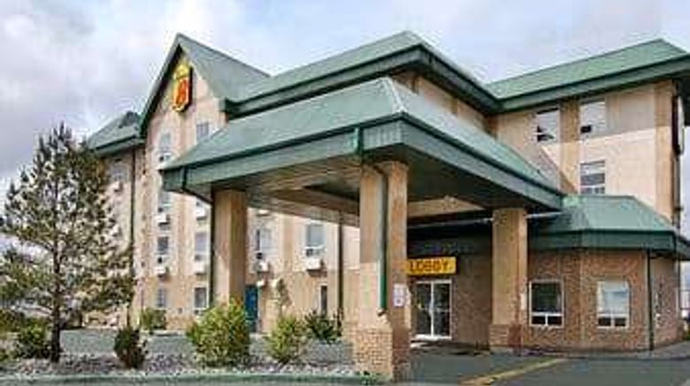 Super 8 Edmonton International Airport Exterior. Images powered by <a href="https://iceportal.shijigroup.com" target="_blank" rel="noopener">Ice Portal</a>.