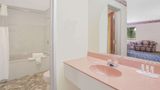 <b>Days Inn Hardy Room</b>. Images powered by <a href="https://iceportal.shijigroup.com/" title="IcePortal" target="_blank">IcePortal</a>.
