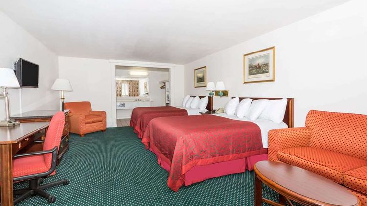 Days Inn Kimball Room