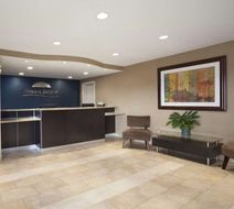Howard Johnson by Wyndham Sea World Lobby