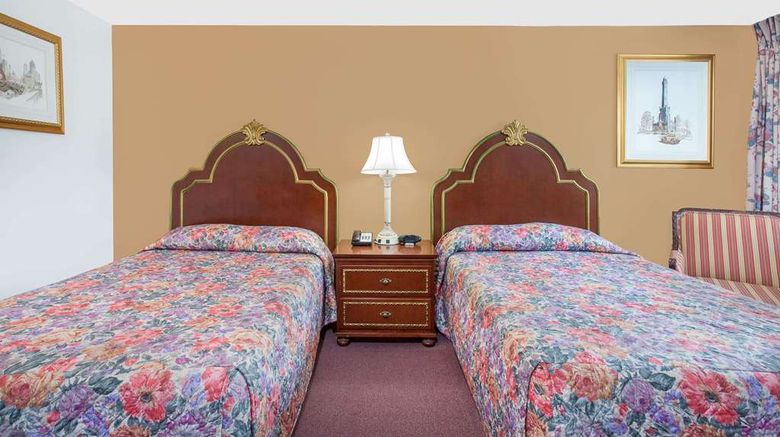 <b>Knights Inn Emporia Room</b>. Images powered by <a href="https://iceportal.shijigroup.com/" title="IcePortal" target="_blank">IcePortal</a>.