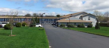Days Inn Middletown/Newport Area Exterior