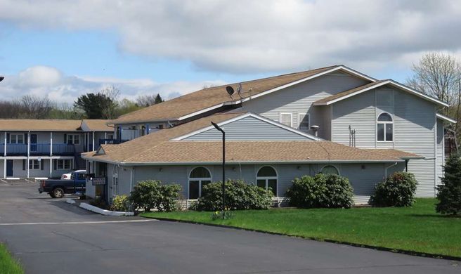 Days Inn Middletown/Newport Area Exterior