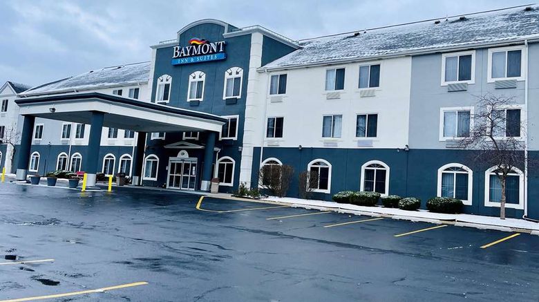 <b>Baymont Inn/Suites Chicago/Calumet City Exterior</b>. Images powered by <a href="https://iceportal.shijigroup.com/" title="IcePortal" target="_blank">IcePortal</a>.