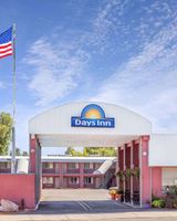 Days Inn Burns