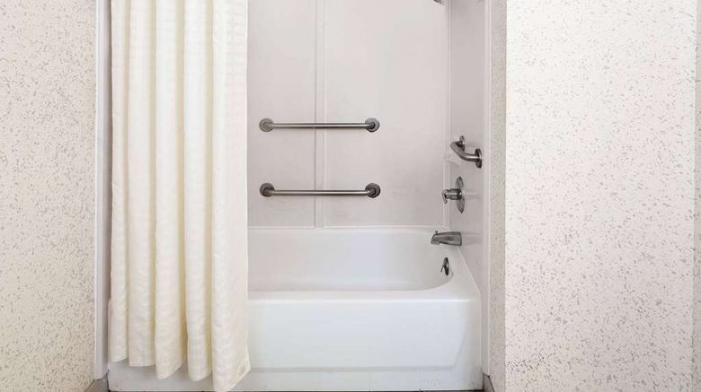 <b>Days Inn & Suites Opelousas Room</b>. Images powered by <a href="https://iceportal.shijigroup.com/" title="IcePortal" target="_blank">IcePortal</a>.