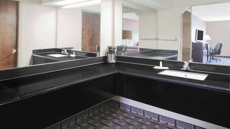 <b>Days Inn & Suites Pine Bluff Room</b>. Images powered by <a href="https://iceportal.shijigroup.com/" title="IcePortal" target="_blank">IcePortal</a>.