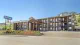 <b>Kamloops Travelodge Mountview Exterior</b>. Images powered by <a href="https://iceportal.shijigroup.com/" title="IcePortal" target="_blank">IcePortal</a>.