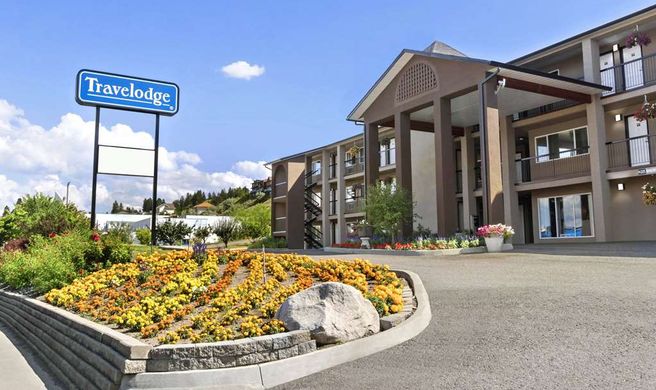 Kamloops Travelodge Mountview Exterior