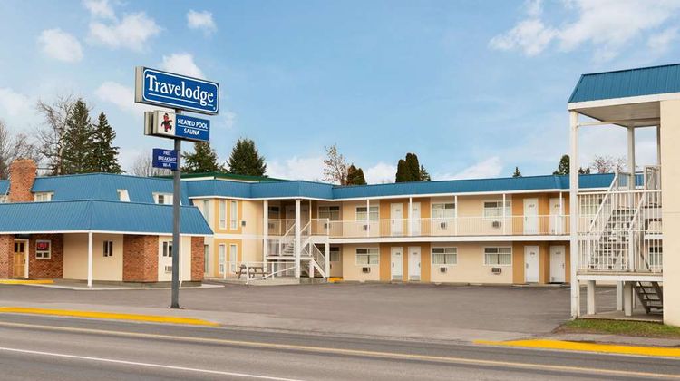 Travelodge Quesnel BC Exterior