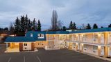 Travelodge Quesnel BC Exterior