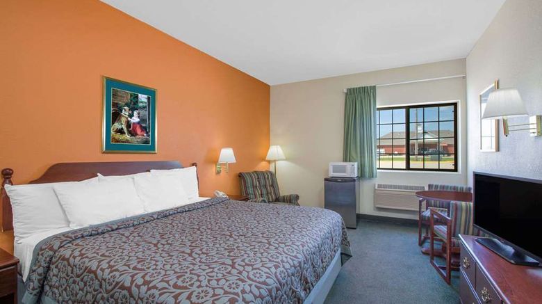 <b>Days Inn Butler Room</b>. Images powered by <a href="https://iceportal.shijigroup.com/" title="IcePortal" target="_blank">IcePortal</a>.