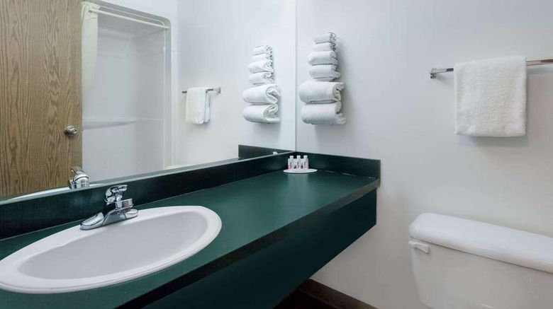 <b>Super 8 Morden Room</b>. Images powered by <a href="https://iceportal.shijigroup.com/" title="IcePortal" target="_blank">IcePortal</a>.