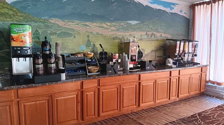<b>Days Inn by Wyndham Colorado City Other</b>. Images powered by <a href="https://iceportal.shijigroup.com/" title="IcePortal" target="_blank">IcePortal</a>.