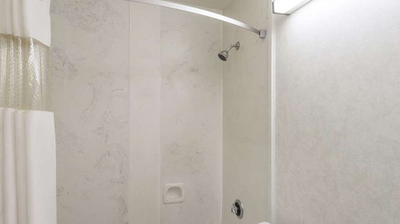 <b>Howard Johnson Hartford South Rocky Hill Room</b>. Images powered by <a href="https://iceportal.shijigroup.com/" title="IcePortal" target="_blank">IcePortal</a>.
