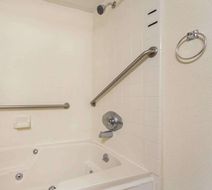 Howard Johnson Inn Williamsburg Room