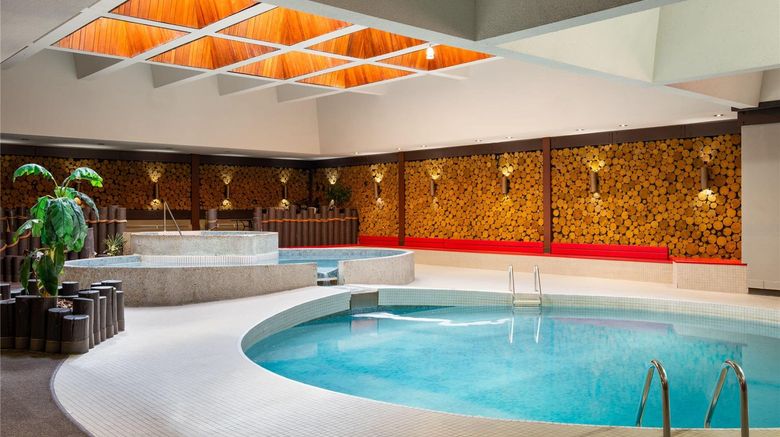 <b>Ramada Plaza Regina Pool</b>. Images powered by <a href="https://iceportal.shijigroup.com/" title="IcePortal" target="_blank">IcePortal</a>.