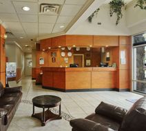 Days Inn Vancouver Airport Lobby