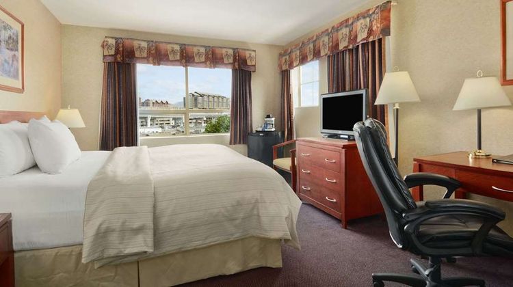 Days Inn Vancouver Airport Room
