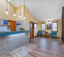 Days Inn Monticello Lobby