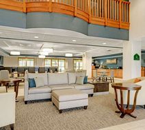 Wingate by Wyndham Fargo Lobby