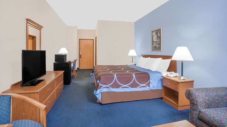 <b>Super 8 Cobleskill Room</b>. Images powered by <a href="https://iceportal.shijigroup.com/" title="IcePortal" target="_blank">IcePortal</a>.