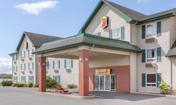 Super 8 Truro