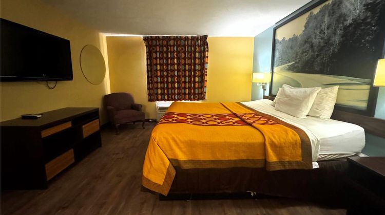 Super 8 Jackson/North Room