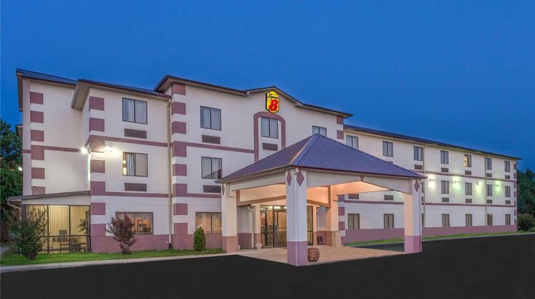 Super 8 Jackson/North Exterior