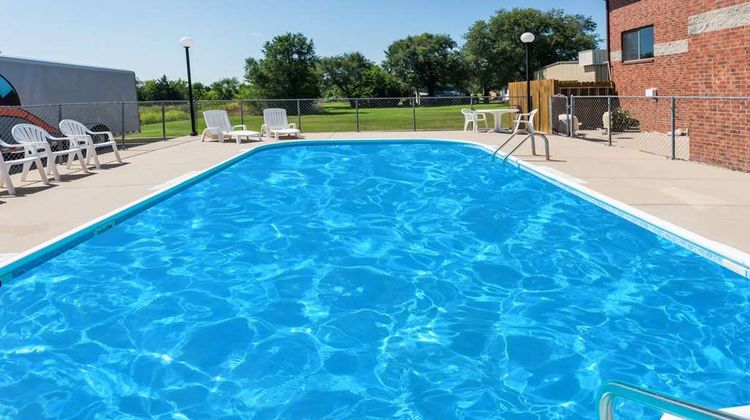 Super 8 Chanute Pool
